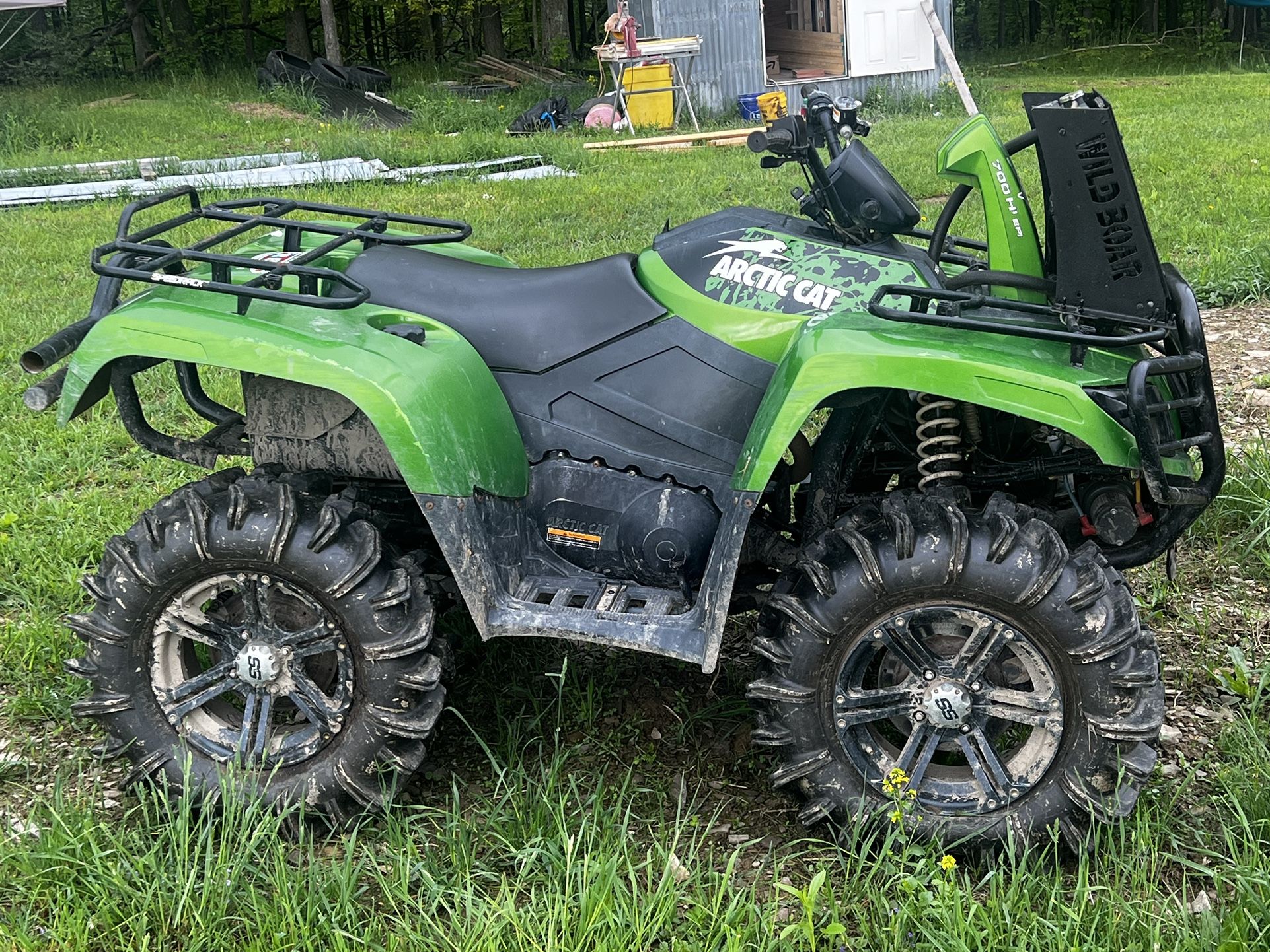 Arctic Cat 700
