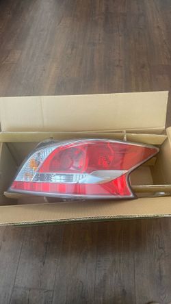 Nissan Altima Tail Light