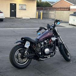 Honda Magna 