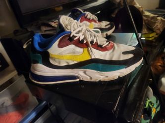 Nike 270 air max
