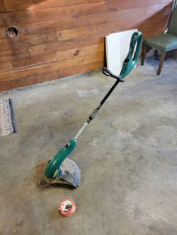 Electric weed eater whacker