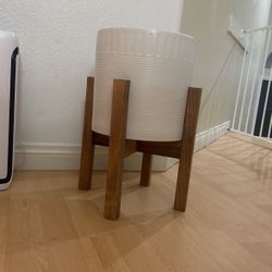 Ceramic Pot And Wooden Base 