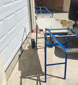 Miter saw stand
