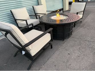 Patio,Outdoor furniture,Dining Set,6 Chairs,cushions,Table.