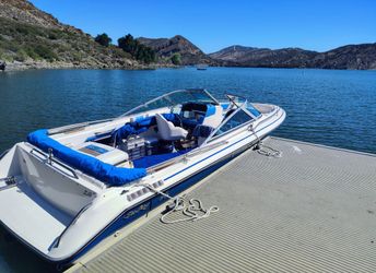 SEA RAY 210 OPEN BOW  with Low Hours