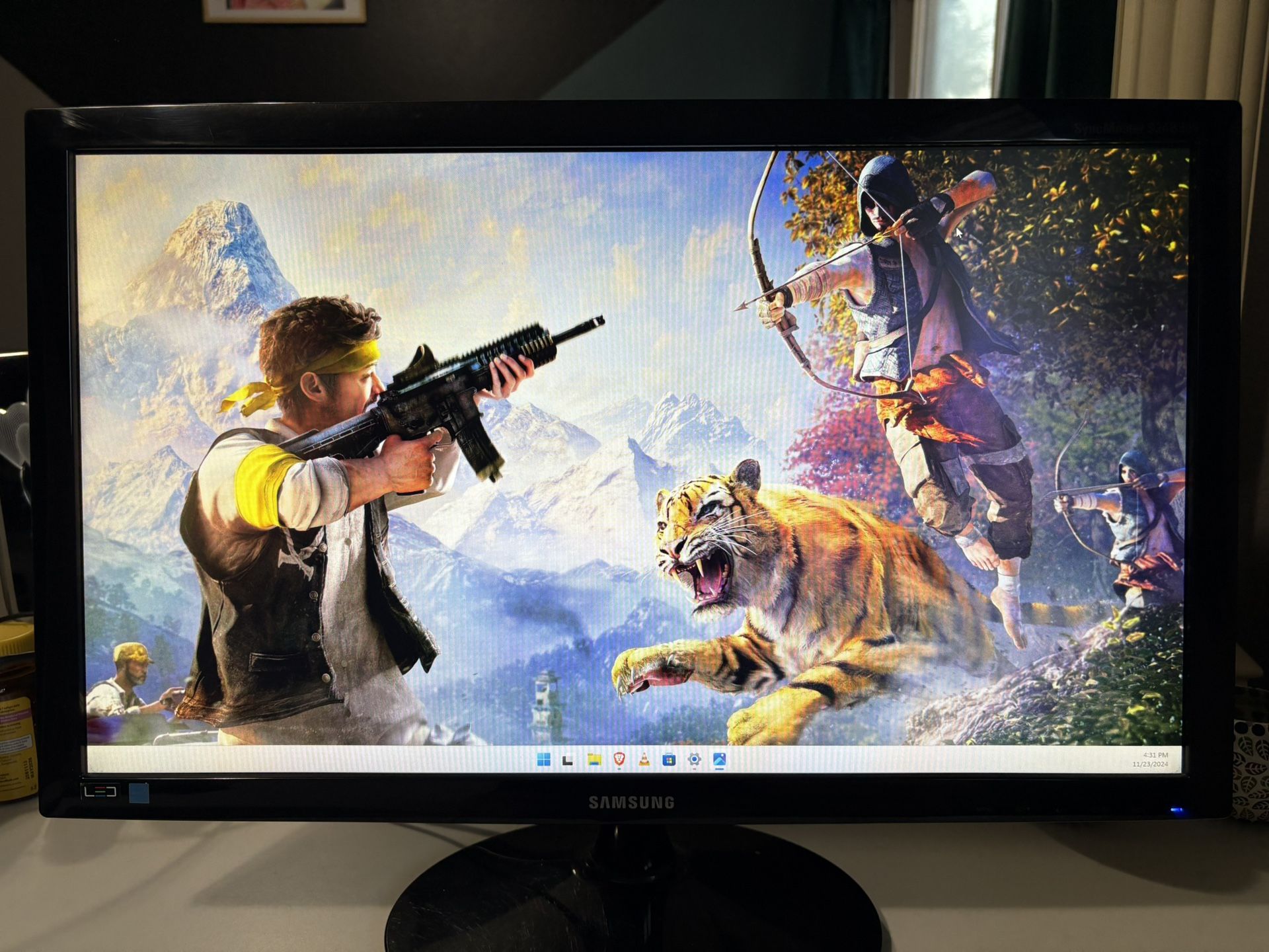 24inch. Samsung LED Computer Monitor