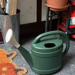 2 gallon watering can