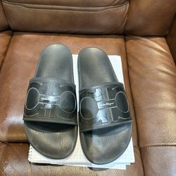 Salvatore Ferragamo Men’s Groove 2 Gancini Rubber Slide Sandals In Black Size 8.5