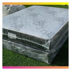 Queen size mattress / Colchon
