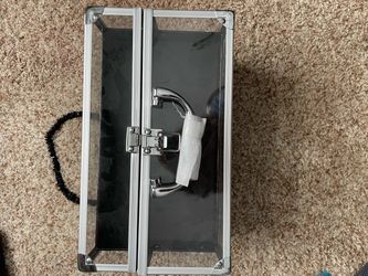 Black Aluminum Hard Carry Case with Latch