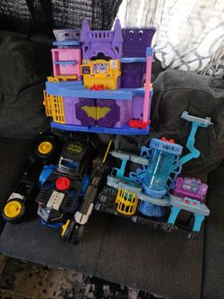 Super friends houses