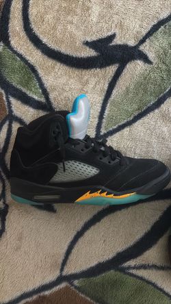 Jordan 5 aqua, size 5.5 boys