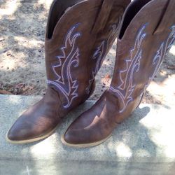 Rollduh Boots Size 8