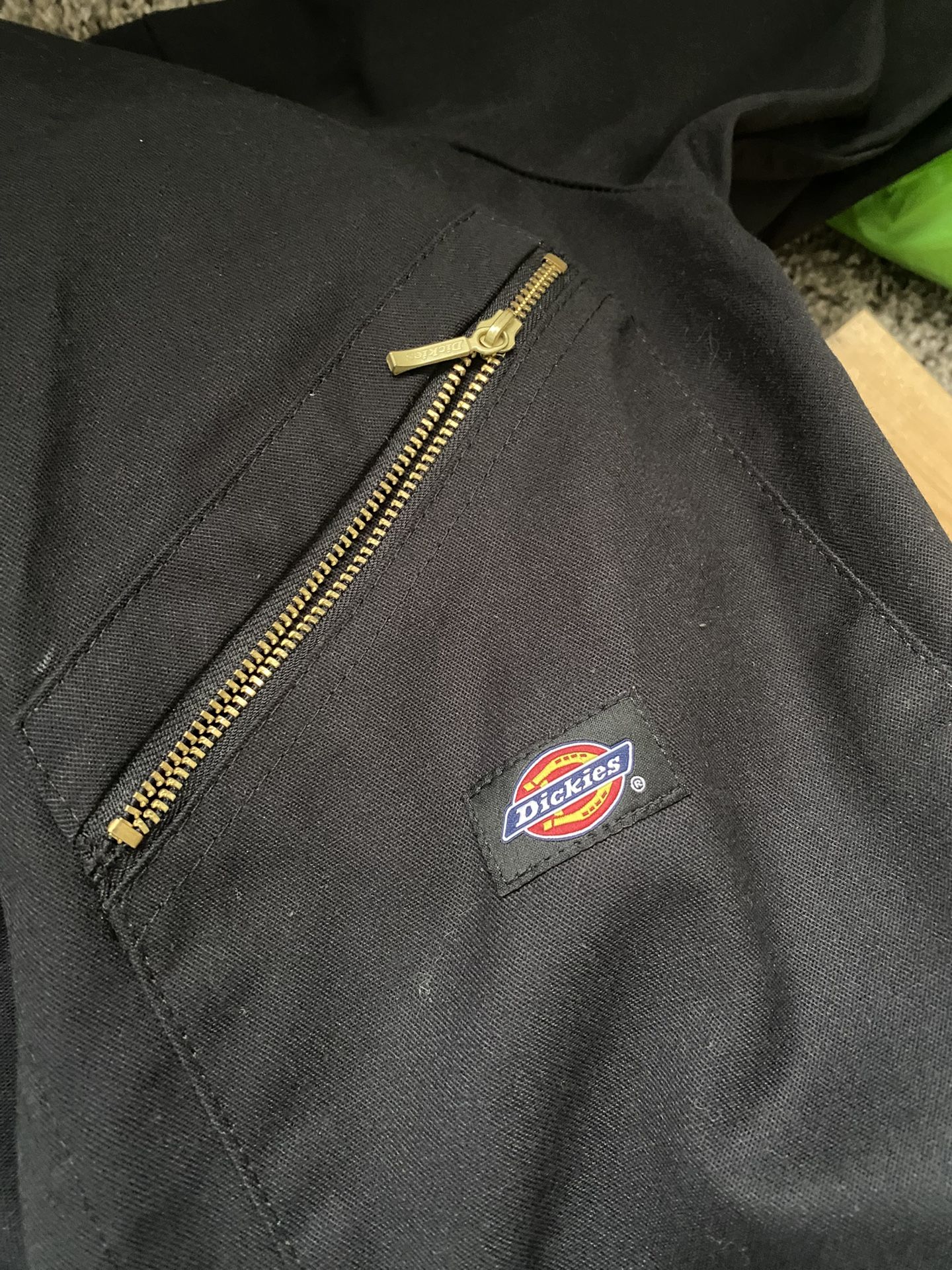 DICKIE/LV WINDBREAKER/GUCCI SHIRT