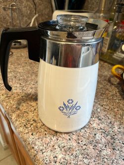 Corning ware. Tall Coffee Pot. Measures 8 inches tall and very clean