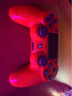 PS4 controller