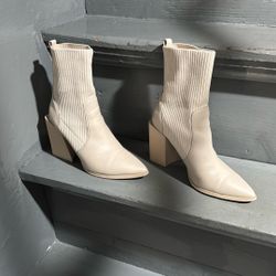 Steve Madden Sock Boots Size 6