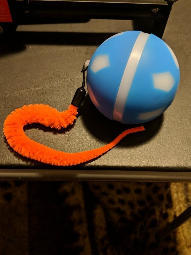 Pet Droid Interactive Dog & Cat Ball