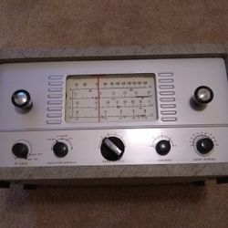 Vintage fully restored 50s Heathkit AR-3 Communication Receiver