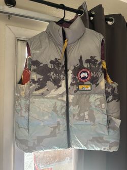 Canada Goose X Kid super Studios Collab Puffer Best