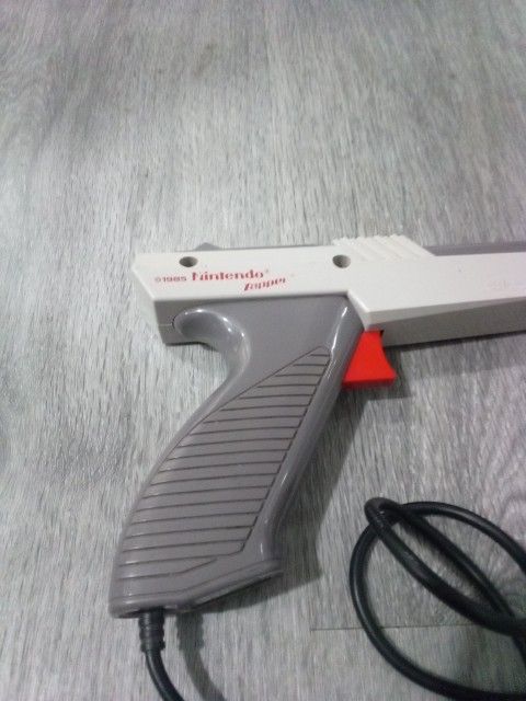 Nintendo Zapper Original Nintendo Zapper