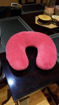 Child travel neck pillow