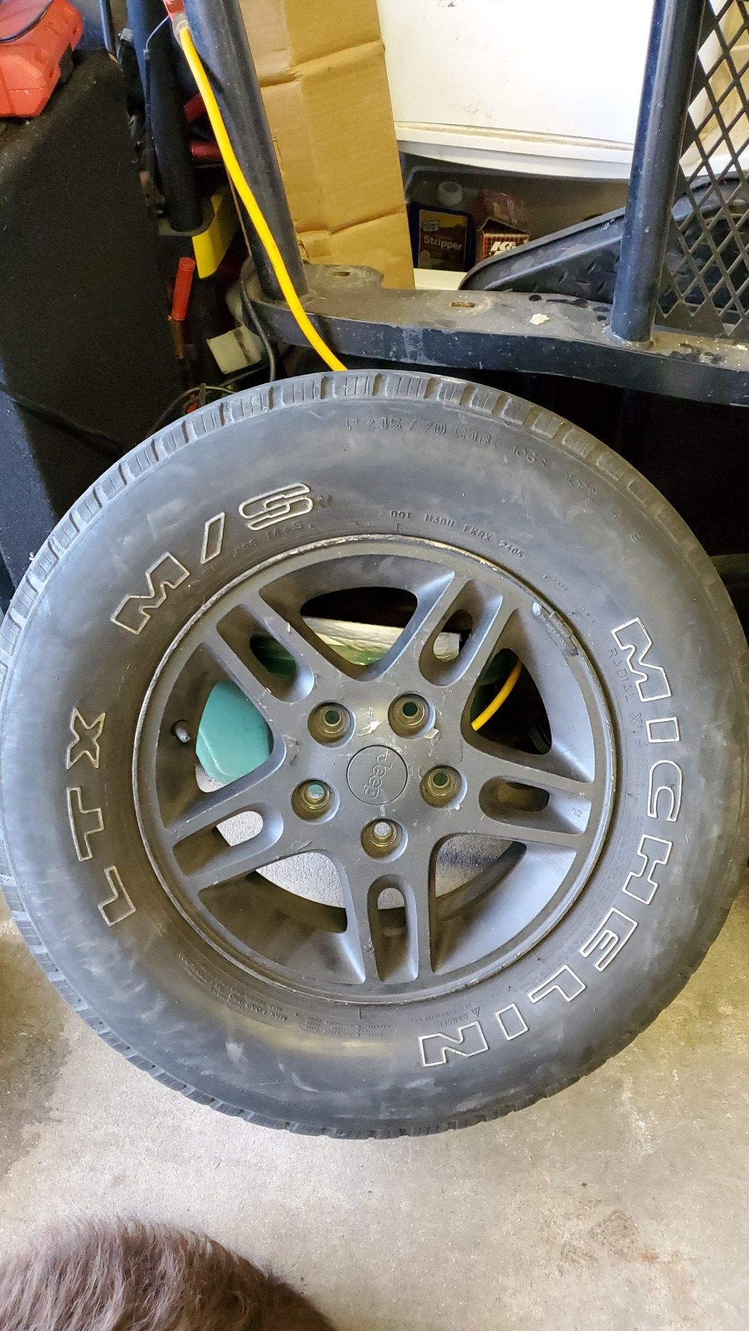 1999 Jeep Grand Cherokee Limited Wheel