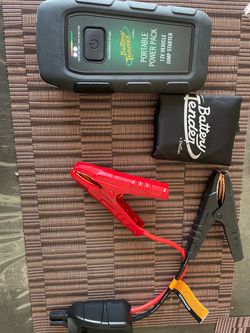 Battery tender jump starter