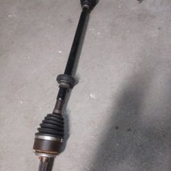 Honda Accord 03-07 Axle Passenger Side