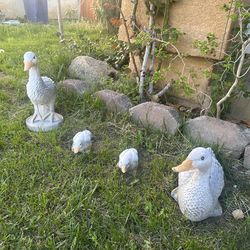 Cement duck family decor