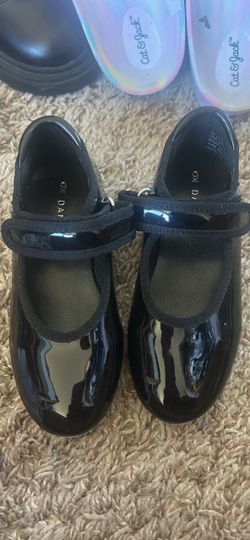 Child tap shoes