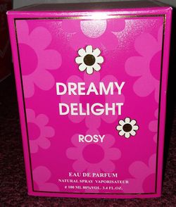 DREAMY DELIGHT. ROSY