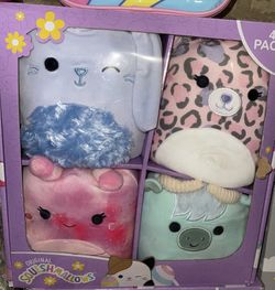 SQUISHMALLOWS