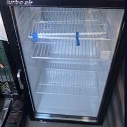 Turbo air refrigerator 