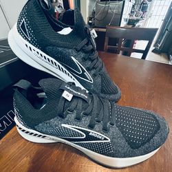 BROOKS Women’s ‘Levitate GTS 5 Guiderails’ Running Shoes Size 8 M (# 1203601B090)