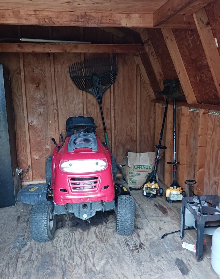 Riding Lawn Mower