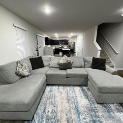 U-Shaped Sectional Sofa With Pillows