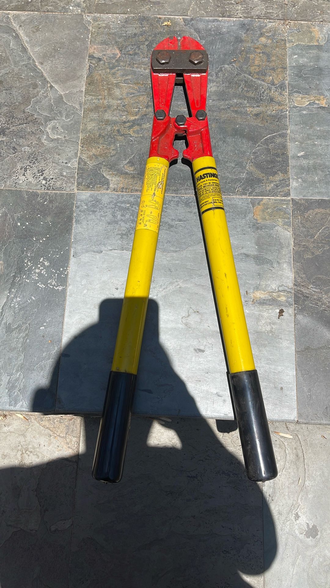 Hastings 24” Bow Cutters