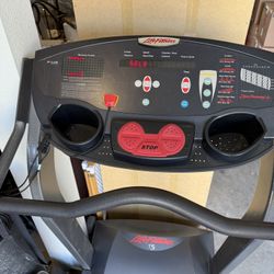 Life fitness T5 Treadmill