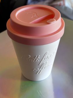 Butt First, Coffee cup 🍑