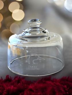 Ducks Unlimited Etched Glass Cheese Dome Cover Transparent Stand