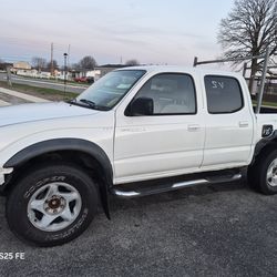 Tacoma 2004  toyota