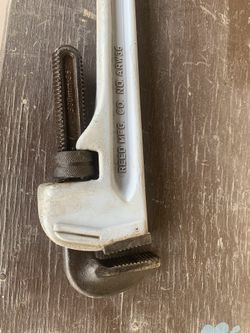 36 inch Reed aluminum pipe wrench