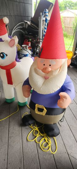 2 outdoor inflatable decor $30 for both