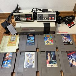 NES Nintendo Complete Set With 8 Games 