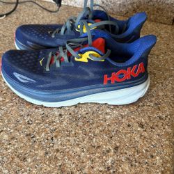 HOKA Clifton 9 Men’s 9 Women’s 10 1/2 Blue Running Sneakers Shoes