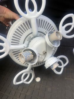 White ceiling fan with light