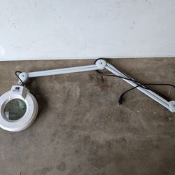Magnifying Work Lamp