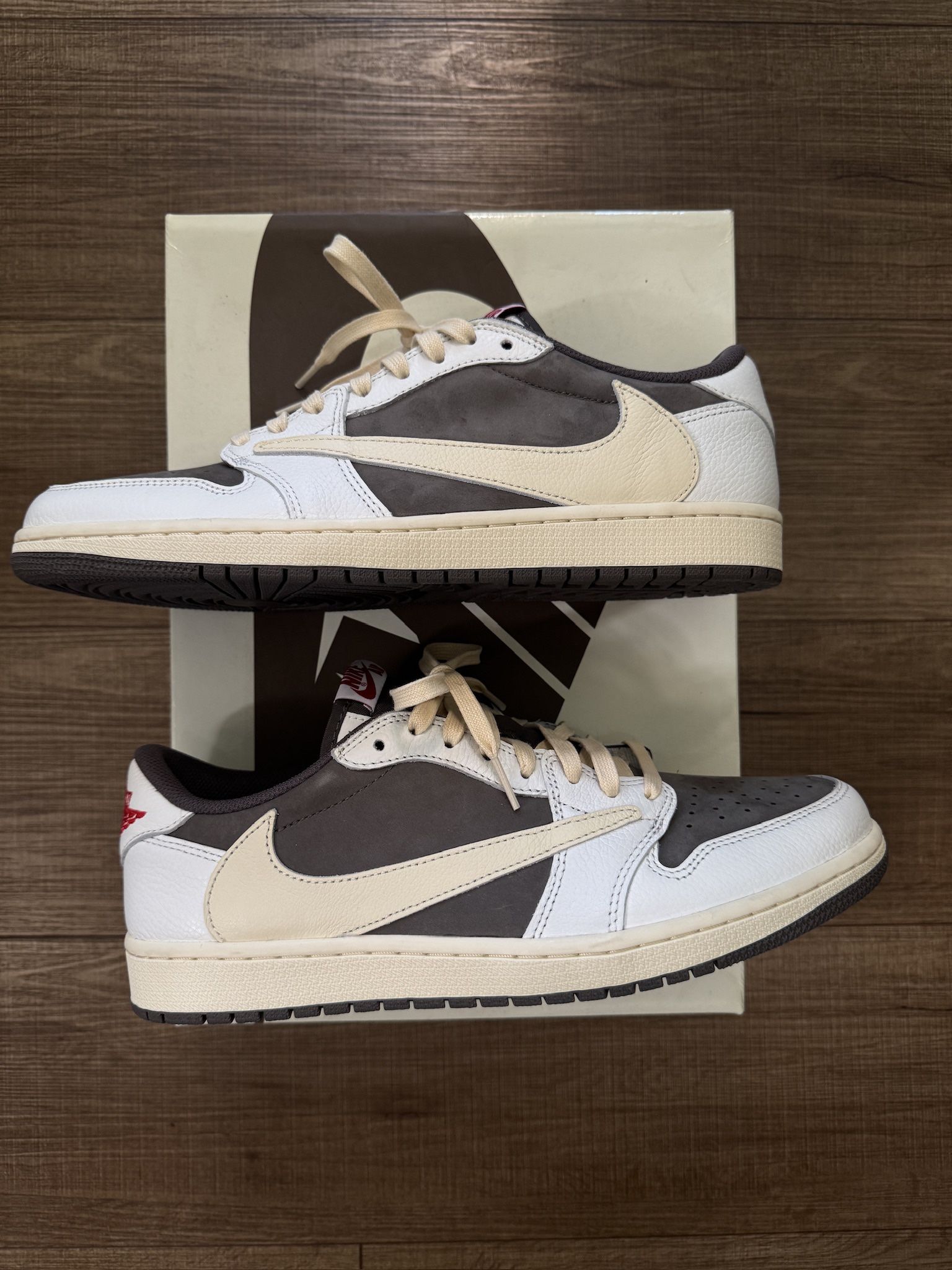 Travis scott jordan 1 low reverse mocha bape, supreme, yeezy, off white, lebrons