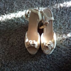 Women's Cutout Wedge Sandals